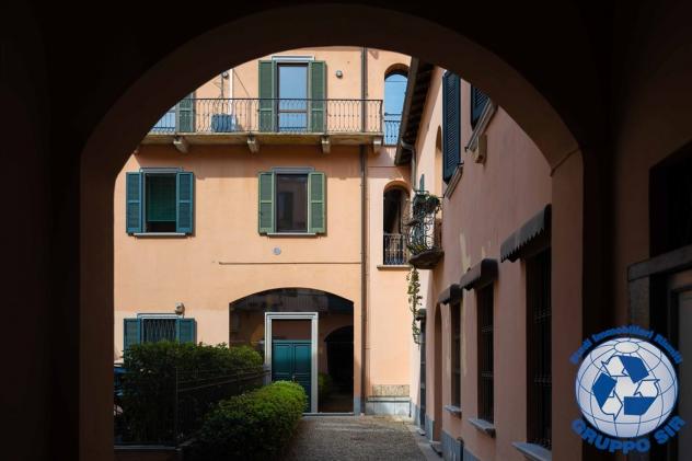 4 locali ultimo piano, appartamento su due livelli in casa d'epoca ristrutturata. - Foto 2