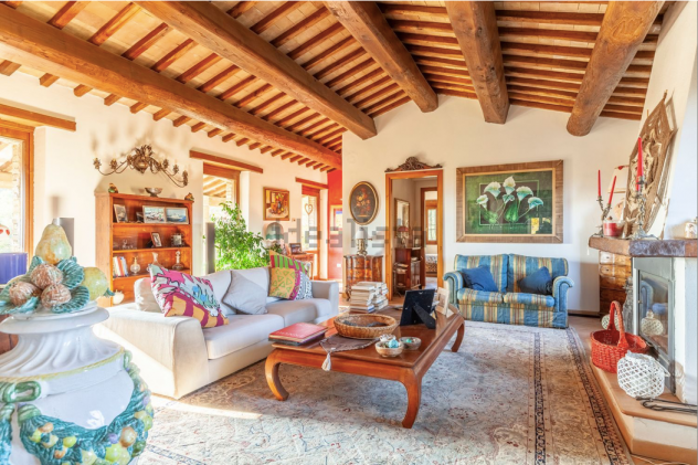 Casale in vendita a Orvieto 530 mq Rif: 1019235