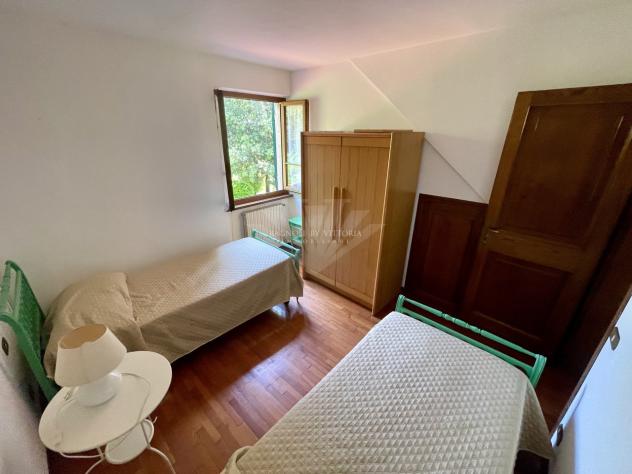 VILLA di 10 vani e di 240 mq (PIETRASANTA) rif. 302 - Foto 12