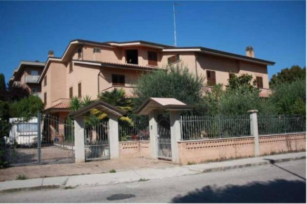Immobile in asta di 232 m², box auto in vendita a Porto Sant'Elpidio - Foto 4