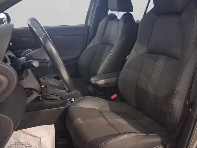 Toyota Yaris Cross 1.5 Hybrid 5p. E-CVT AWD-i Adventure - Foto 9