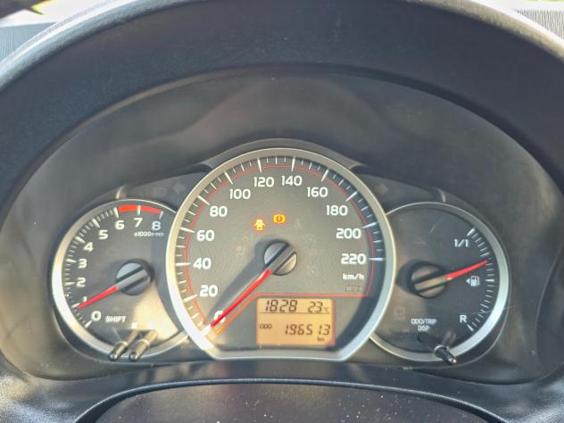 Toyota Yaris 1.0 5 porte Lounge CV-69 E5B Manuale NEO - Foto 9