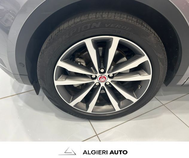 Jaguar E-Pace 2.0D I4 163CV AWD Auto SE - Foto 6