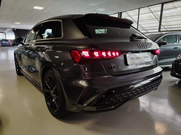 AUDI A3 4ª serie A3 SPB TDI 110 kW S tronic S line edition - Foto 4