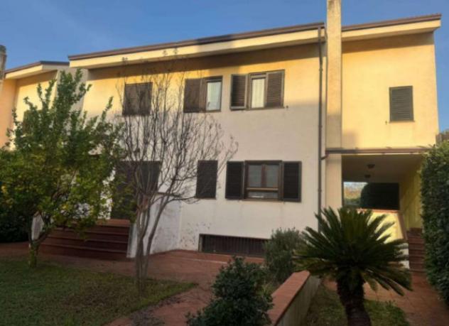 Immobile in asta di 394 m² in vendita a Rende - Foto 2