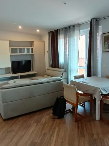 Splendido Trilocale mansardato ristrutturato e arredato - Foto 3