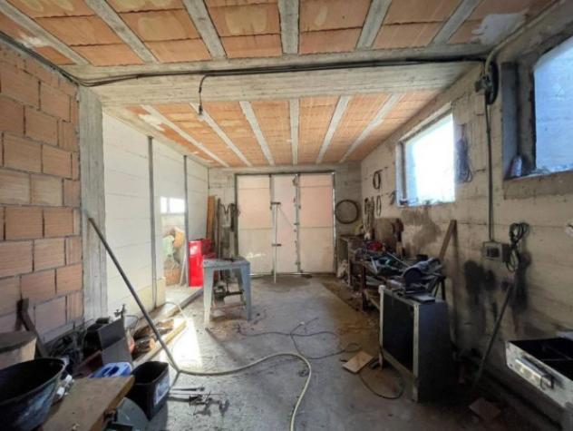 Immobile in asta di 255 m², box auto in vendita a Terre Roveresche - Foto 5