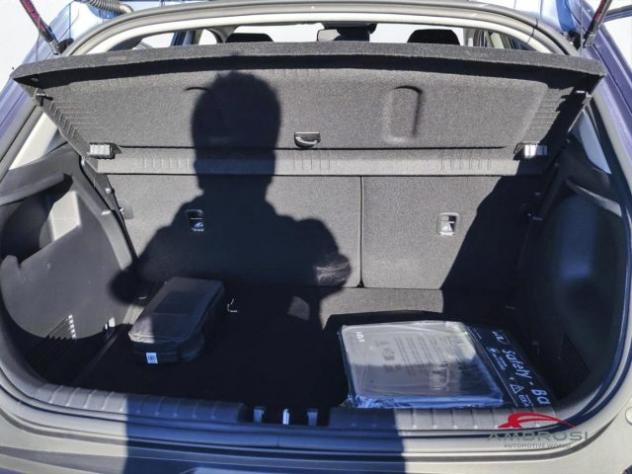 KIA Stonic 1.0 T-GDI MH STYLE TECH rif. 23935279 - Foto 9