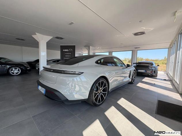 PORSCHE - Taycan - Foto 7