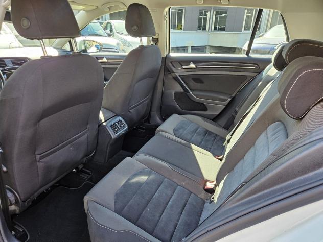 Volkswagen Golf 1.6 TDI Highline BlueMotion Technology - Foto 8
