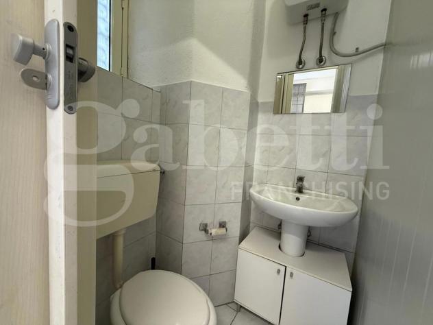 Magazzino - Misterbianco . Rif.: Cod. rif DR098 affitACG - Foto 6