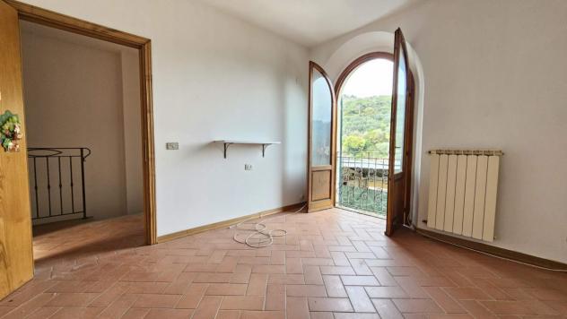 APPARTAMENTO INDIPENDENTE di 4 vani e di 90 mq (CARMIGNANO) rif. L1346 - Foto 16