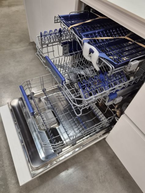 CUCINA CON ISOLA DA ESPOSIZIONE MENTA C2 - 4790 - RINNOVO MOSTRA - Foto 10