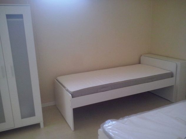 AFFITTASI POSTO LETTO IN DOPPIA IN APPARTAMENTO A 200 MT DAL POLO DI NOVOLI - Foto 10