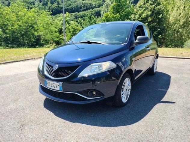 Lancia Ypsilon 1.2 69 CV Ecochic Gpl!! - Foto 3