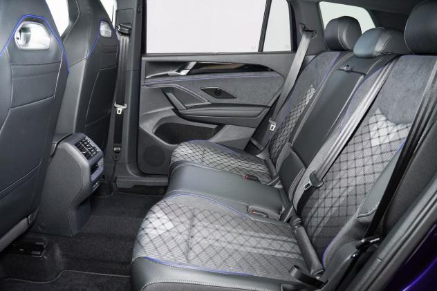 Volkswagen Tayron 1.5 TSI DSG eHybrid R-Line Plus 204CV - Foto 9