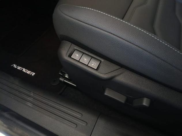 JEEP Avenger 1.2 Turbo 100 CV Altitude rif. 24122444 - Foto 9