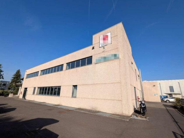 Immobile in asta di 5388 m², box auto in vendita a San Martino Buon Albergo