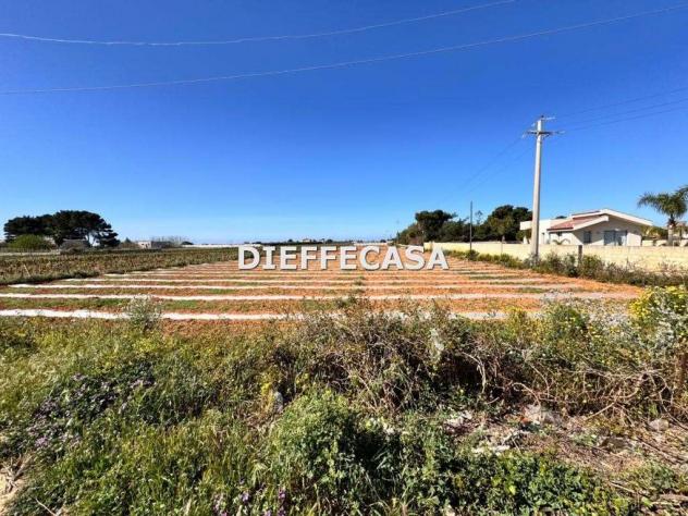V2537 - In vendita terreno in periferia a Marsala