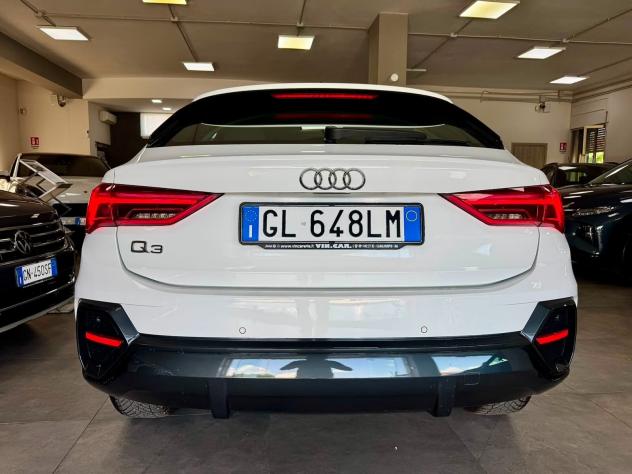 Audi Q3 SPB 35 2.0 TDI S tronic Business Plus 2022 - Foto 6