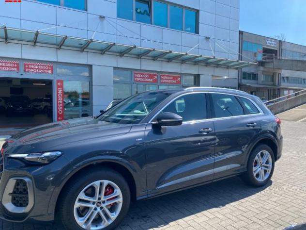 AUDI Q5 NEWS mHEV+ S tronic quattro S line edition rif. 24043795 - Foto 4