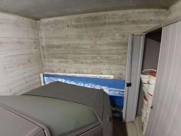Immobile in asta di 18 m², box auto in vendita a Merone - Foto 13