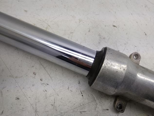 HONDA CB 500 FODERO FORCELLA DESTRO CON RUGGINE SU STELO PER RICAMBI 2001 - Foto 4