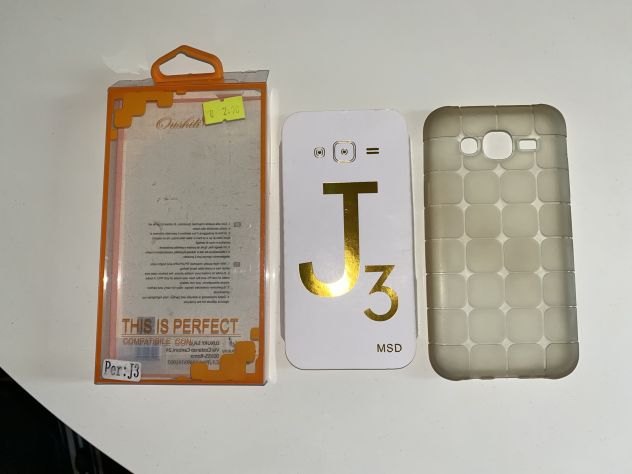 UNA COVER RETRO USATA MA INTEGRA TRASPARENTE PER SMARTPHONE SAMSUNG J3 COMPATIB - Foto 4