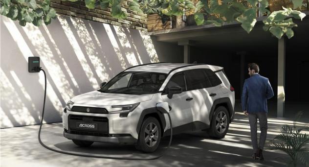 Suzuki Across 2.5 Plug-In Hybrid Top E-CVT 4WD auto - Foto 8