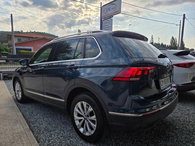 Volkswagen Tiguan 2.0 TDI 150 CV SCR DSG Life - Foto 8