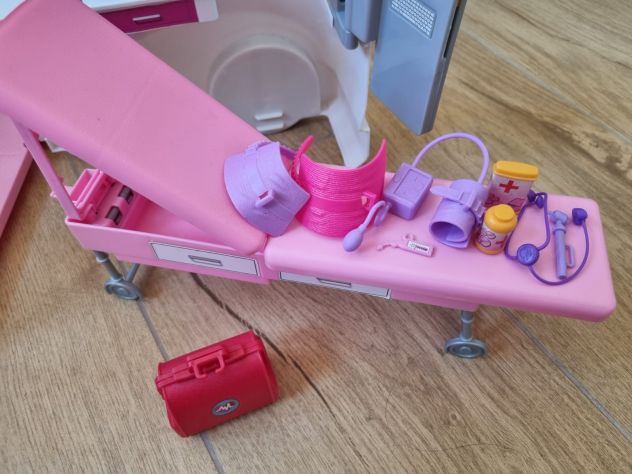 Autoambulanza Barbie - Foto 2