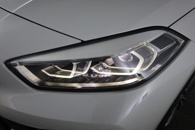 BMW 118 Serie 1 i 5p. Sport rif. 23925701 - Foto 9