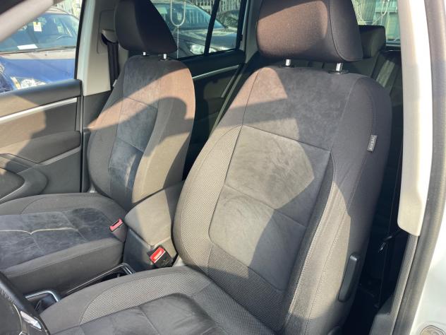 Volkswagen Tiguan 2.0 TDI 110 CV Sport & Style BlueMotion Technology - Foto 9