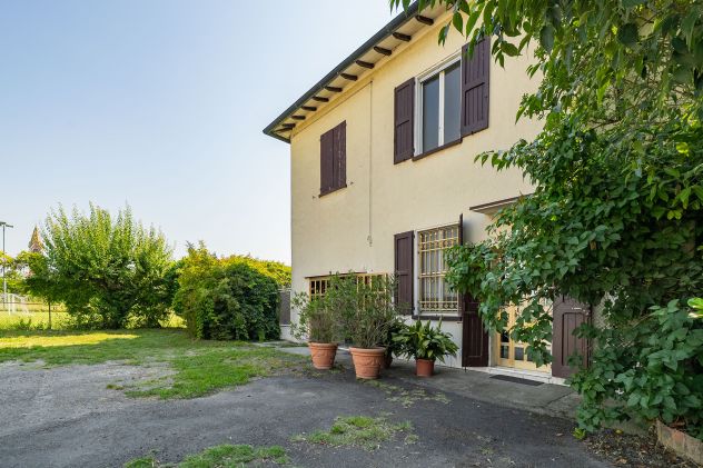 Casa indipendente con ampio giardino - Foto 2
