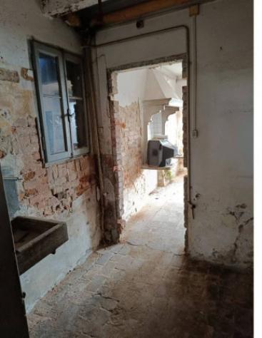 Immobile in asta di 173 m² con più di 5 locali in vendita a Fossò - Foto 2