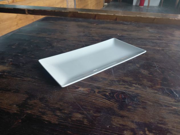 PIATTO RETTANGOLARE IN CERAMICA