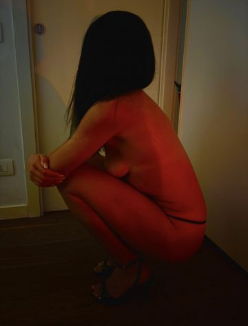 Massaggiatrice Tantra Italiana - Ultimi Posti - Foto 3 Tel:3347586032