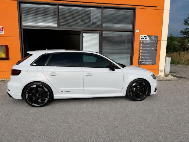 Audi RS3 - Foto 2