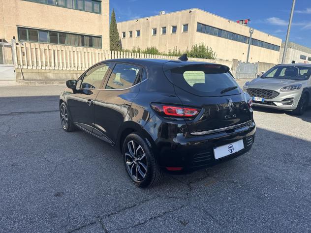 Renault Clio Clio 1.5 blue dci Moschino 90 cv - Foto 4