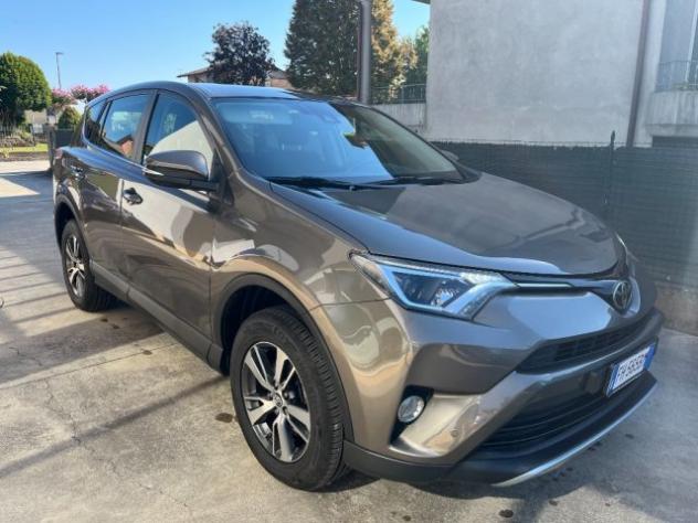 TOYOTA RAV 4 MY23 RAV4 2.0 D-4D 2WD Business rif. 24070356 - Foto 3
