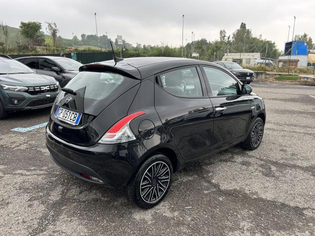 Lancia Ypsilon Ypsilon 1.0 FireFly 5 porte S&S Hybrid Gold - Foto 4