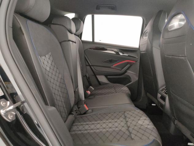 Volkswagen Tiguan Nuova R-Line 2.0 TDI SCR 110 kW (150 CV) DSG - Foto 10