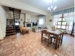 Rif:2743 - Villetta indipendente con ampi spazi, dependance e giardino di 1 &hellip;