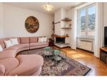 Appartamento di 160 m² con 5 locali in vendita a Como