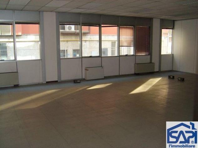 Affitto Ufficio Spazioso e Funzionale - 570 m² - Foto 3