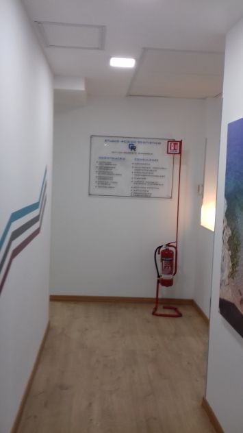 stanza presso studio medico - Foto 3
