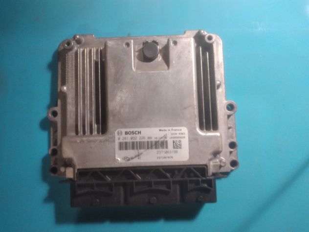 Centralina MOTORE RENAULT 237106319R; 0281032226 / 237106319R, 0281032226 KADJA