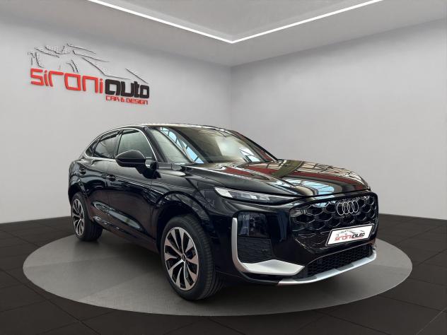 Audi Q3 Sportback 1.5 e-hybrid 272 cv S tronic S Line Edition - Foto 10