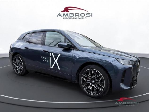 BMW iX xDrive45 Msport Pro Innovation Comfort Package rif. 23819379 - Foto 2