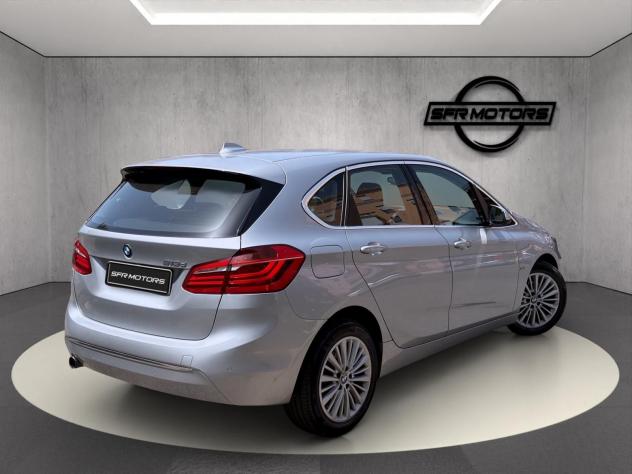 BMW Serie 2 Active Tourer 218d Active Tourer Luxury 2.0 150cv - Foto 4